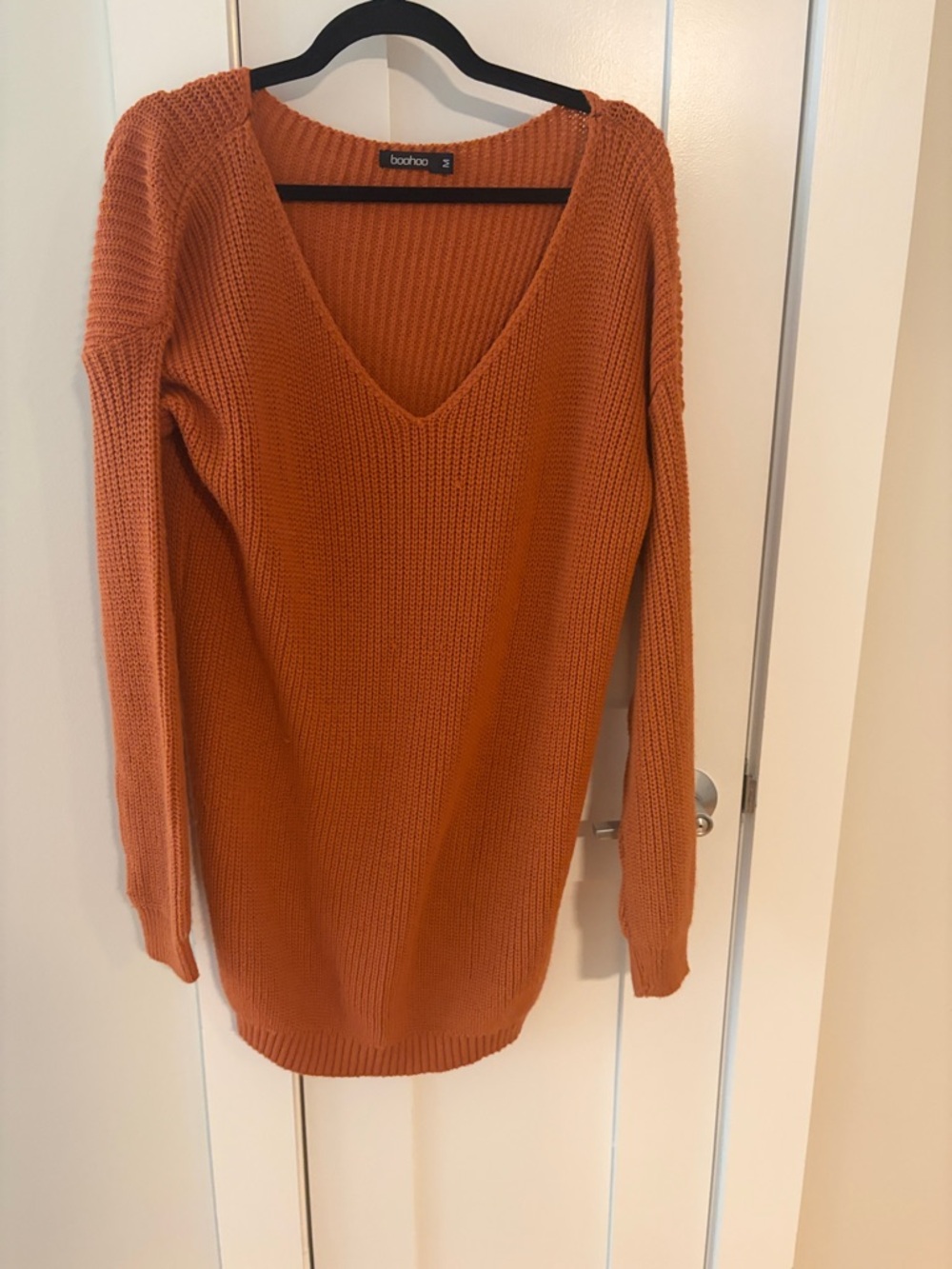 Boohoo Burnt Orange V-Neck Knit Sweater Dress
